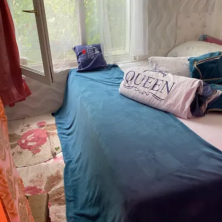 Maximum 4 Szemely Szamara! * Budaörs